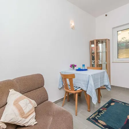 Ana Maria Apartment