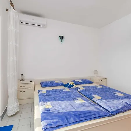 Ana Maria Apartment *