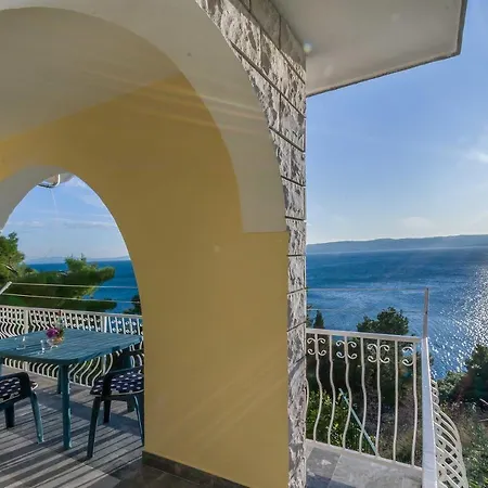 Ana Maria Apartment *